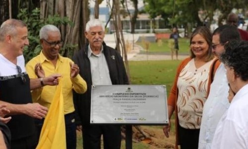 Geraldo Vida agradece revitalização da praça em frente à sede da AAPVR